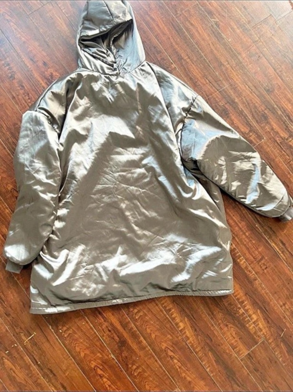 Kitsch Comfy Original Hooded comforter Jacket Gray